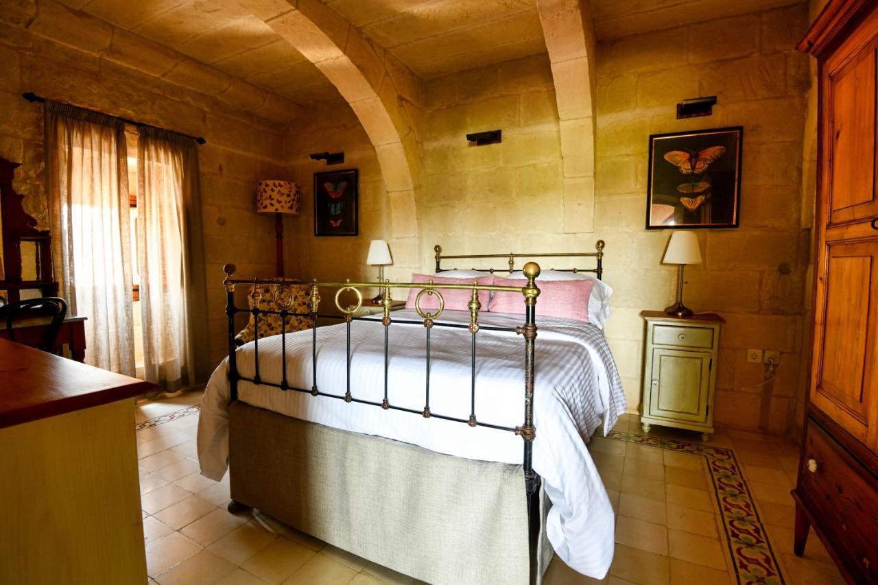 마리아스 B&B Għasri 외부 사진
