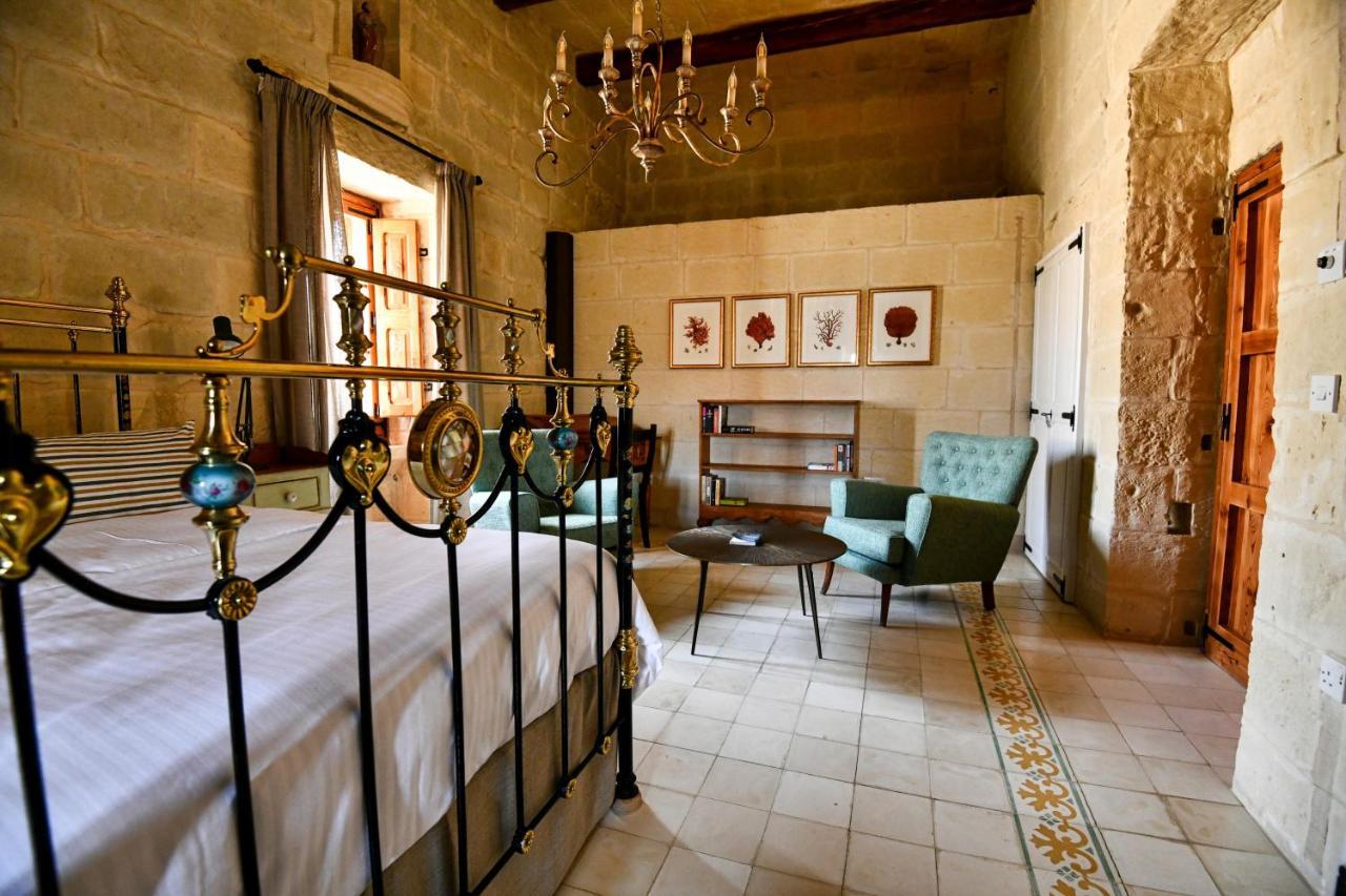 마리아스 B&B Għasri 외부 사진